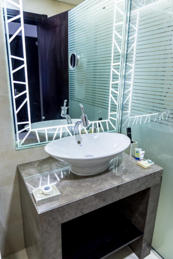Al Qurum Resort image 12